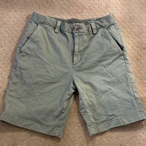 Vineyard vines boys khaki shorts